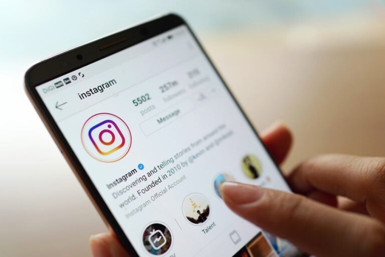 Instagram Reels vs Stories: Which One Should You Choose?